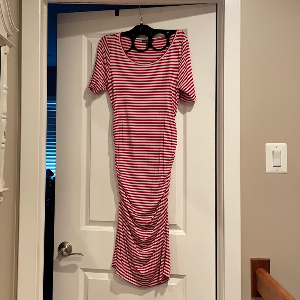 Isabella Oliver maternity dress